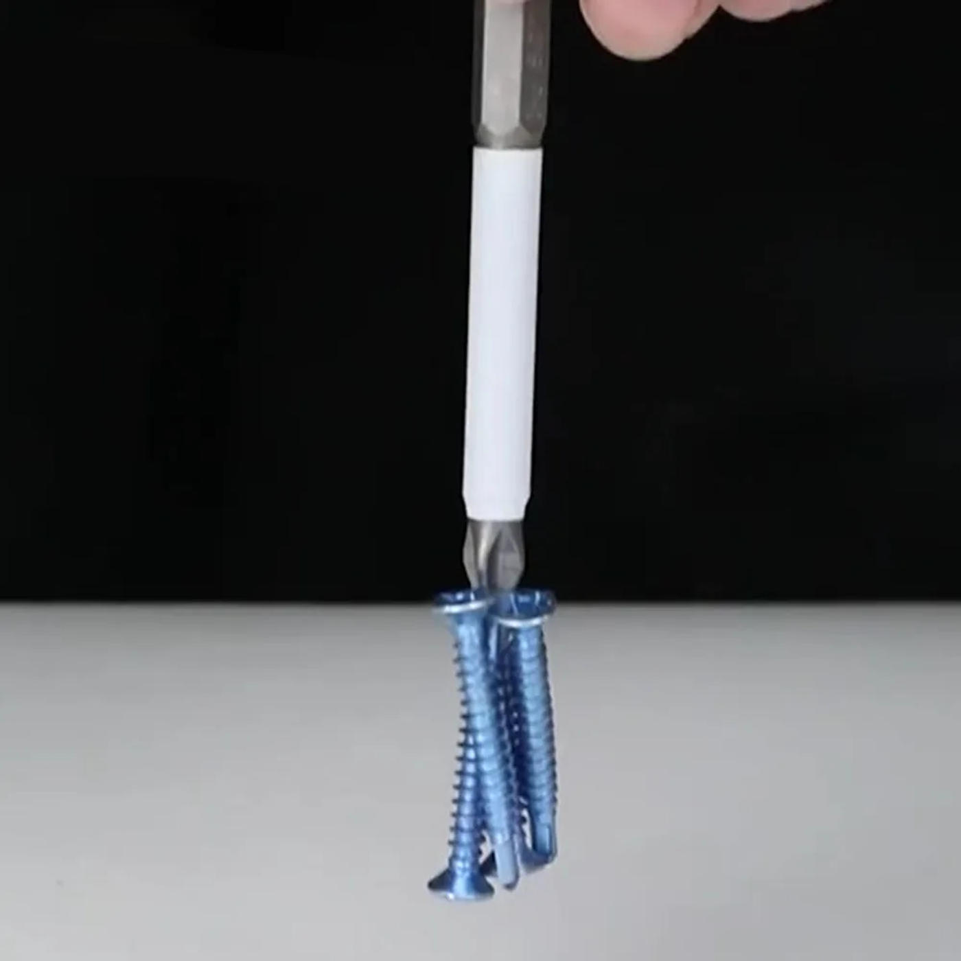 Description Picture 6 of item1pc Cross Screwdriver Bit Magnetic Non-Slip Batch Head PH2 Cross Screwdriver Alloy Steel Hex Screwdriver Bit Hand Tool 25-150mm