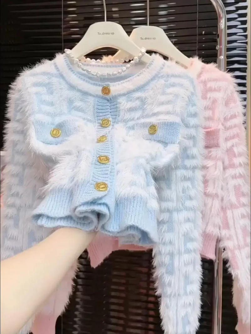 Description Picture 6 of itemGentle Style Women's Autumn/Winter 2023 New Knit Top Cropped Petite Sweater Cardigan Mimic Mink Coat For Pullovers