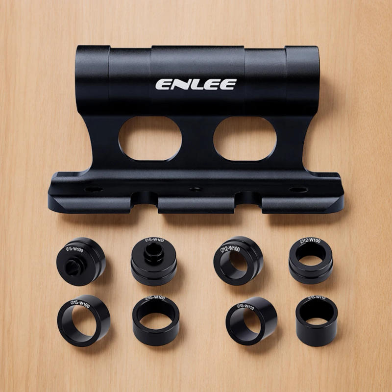 Description Picture 4 of itemBicycle Fork Mount Car Roof Rack Support Quick Release Aluminum Alloy MTB Road Bike Front Fork Block Stand for Car Truck Trailer