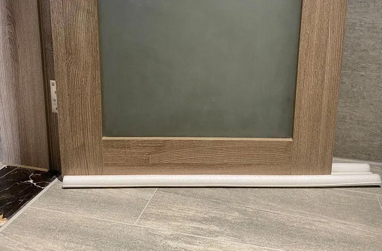 Description Picture 4 of itemWindproof Seal Strip Draught Excluder Stopper Door Bottom Guard Double Protector Doorstop Home Decor Dust Blocker Sealer 95*10cm