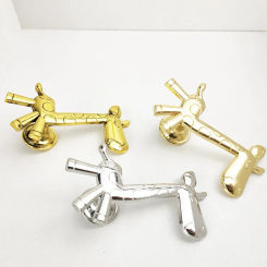 1pcs Cabinets Handle Pulls Accessories Cabinets Drawer For Children Furniture Giraffe Shape Multi-layer Plating