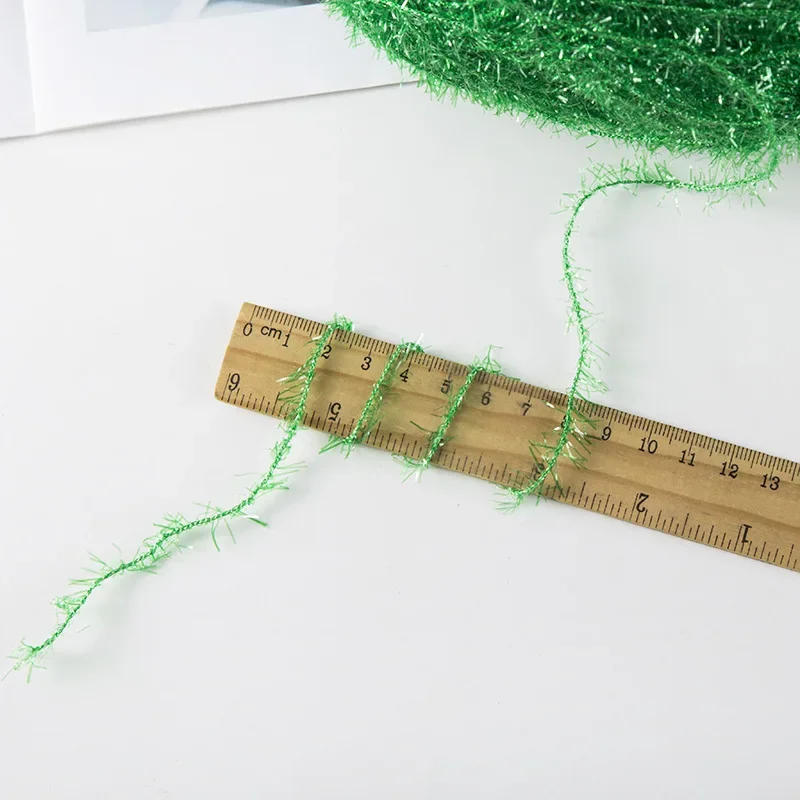 Description Picture 4 of item100g Sparkling Acrylic Yarn High-end Glass Fiber Thread Used for Hand Weaving DIY Bags Hats Scarves Jackets