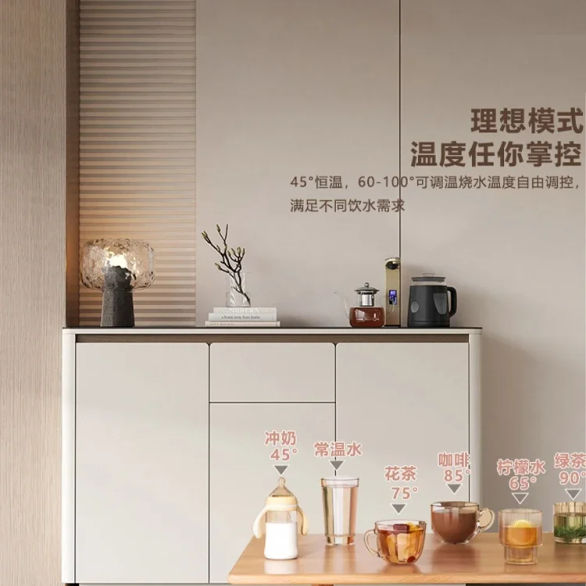 Slide 4d7ba9ac10234269affcc1185bf09945