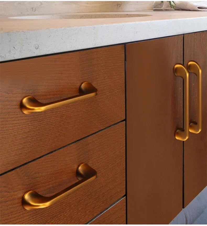 Description Picture 6 of itemZinc Alloy Handle Cabinet Door Shoe Cabinet Wine Cabinet Handle European and American Style Handle Dressers for Bedroom Drawer