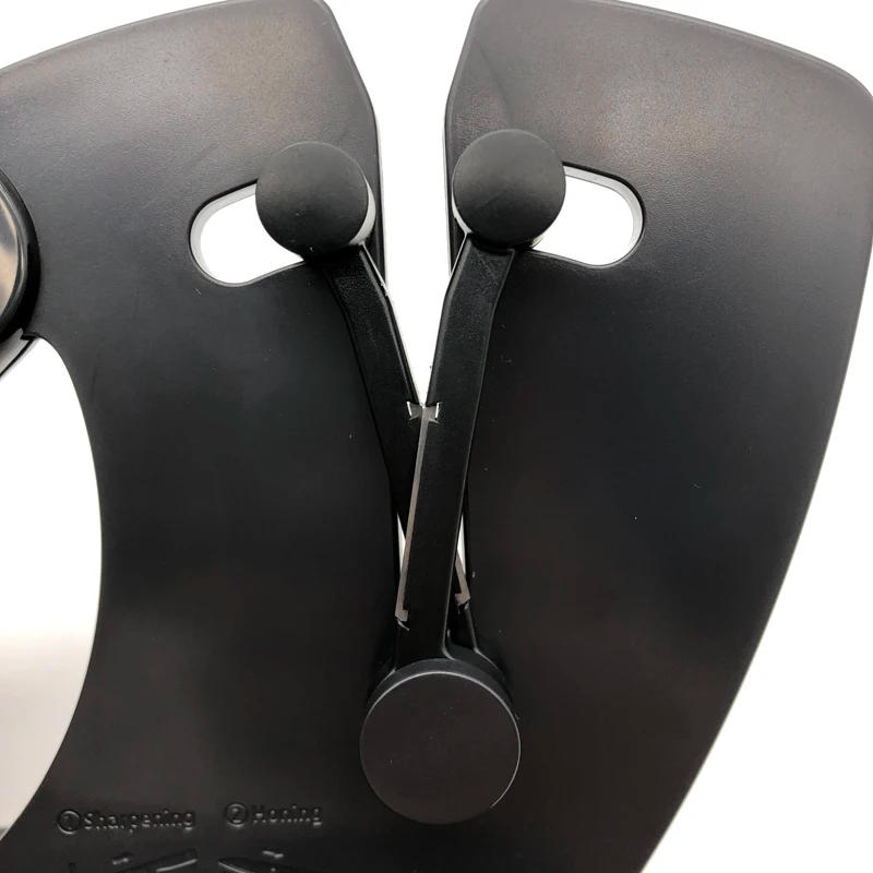 Description Picture 5 of itemRISAMSHA Kitchen Knife Sharpener Professional Knives Sharpener Edge Auto-adjust Blade Easy To Use Quick Sharpening Tool Spyderco