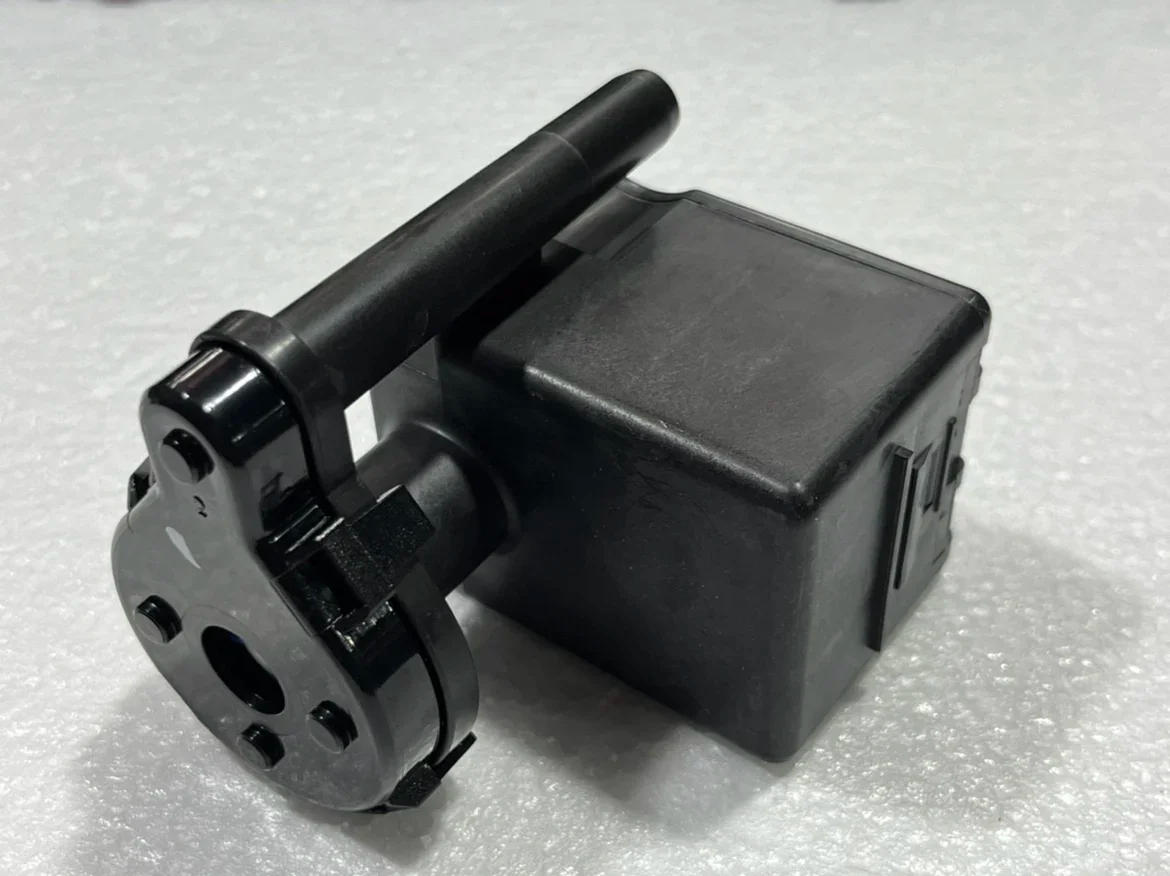 Description Picture 5 of itemM318 0184000015 drain pump parts for Haier Clothes dryer