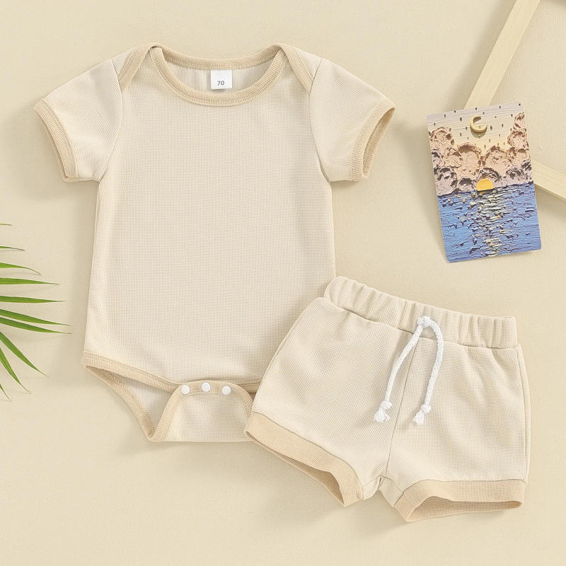 Description Picture 4 of itemCasual Summer New Baby Boy Girl Outfit For Kids Clothes Patchwork Crew Neck Short Sleeve Rompers Shorts 2Pcs Kids Clothin Set