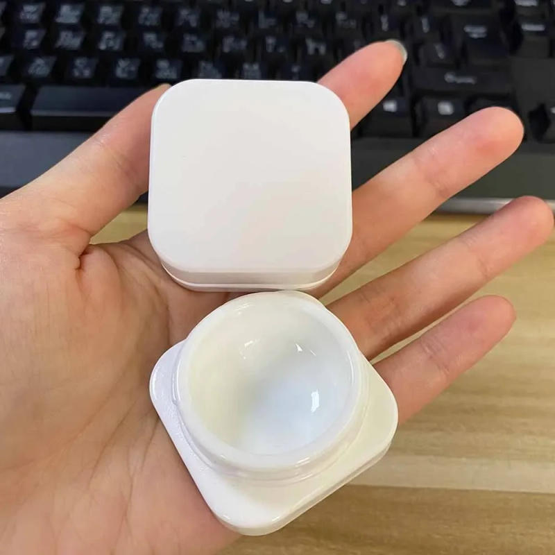 Description Picture 6 of item40pcs Glass Jars With Security Lock Anti-UV Oil Jar Cosmetic Makeup Lipstick Cream Box Good Sealing Nail Glue Storage Case