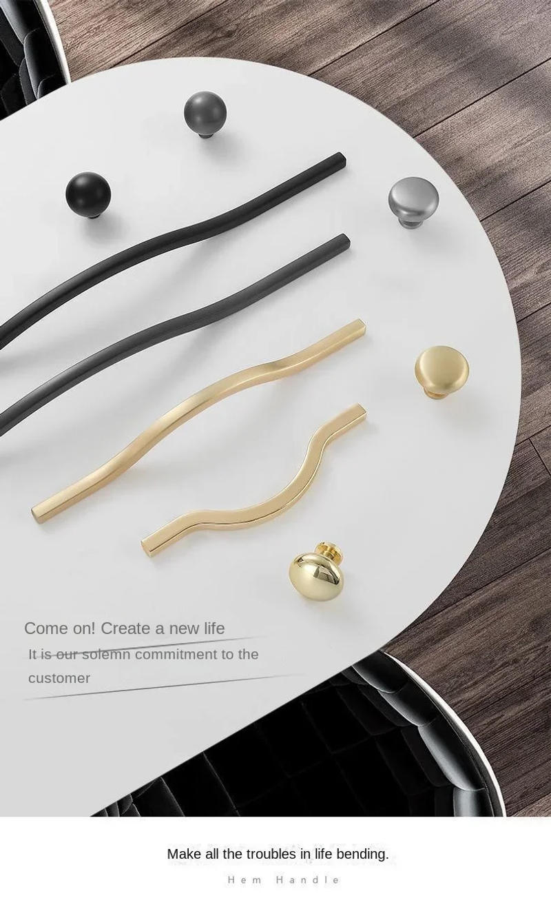 Description Picture 2 of itemHigh-end Wardrobe Handles Light Luxury Modern Minimalist Cabinets Black Gold Drawers Long Handles Cabinet Doors Wardrobe Door