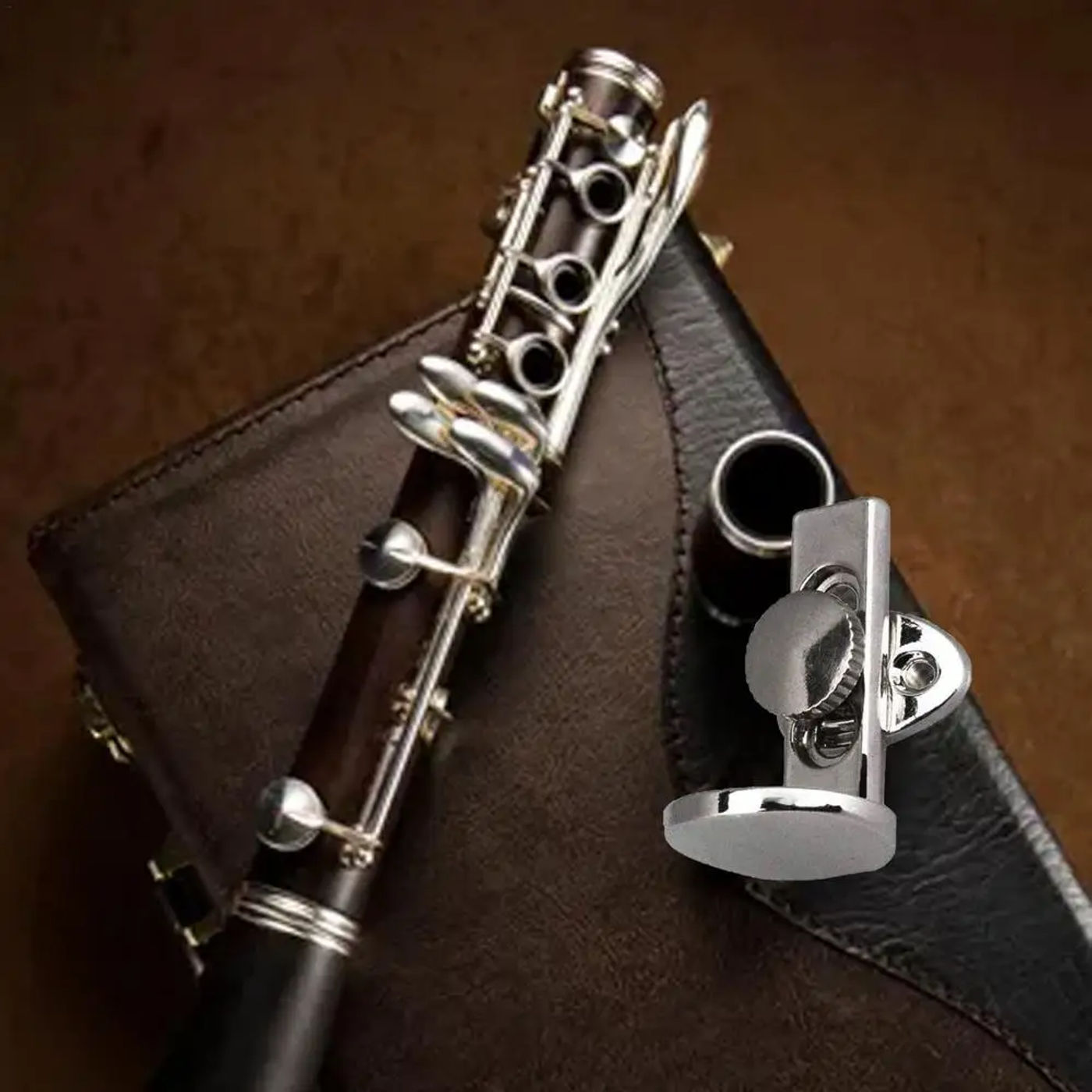 Description Picture 4 of itemClarinet Thumb Rest Protec Clarinet Oboe Thumb Rest Cushion Rubber Thumb Finger Rest Cushion Compatible With Woodwind Instrument