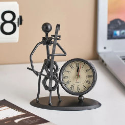 Retro Metal Musical Clock Modern Home Decor Creative Iron People Model Desk & Table Clock Simple Time Recording Accessories Gift