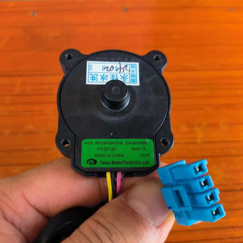 Description Picture 5 of itemFor LG refrigerator freezer DC fan motor fan motor RFD3410A101A EAU65058501 DC12V motor refrigerator parts