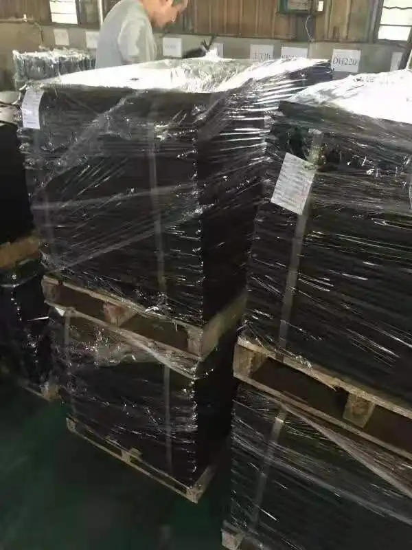 Description Picture 4 of itemSuitable for Kobelco excavator accessories, support wheel, support wheel, guide wheel chain, four wheels with chassis parts