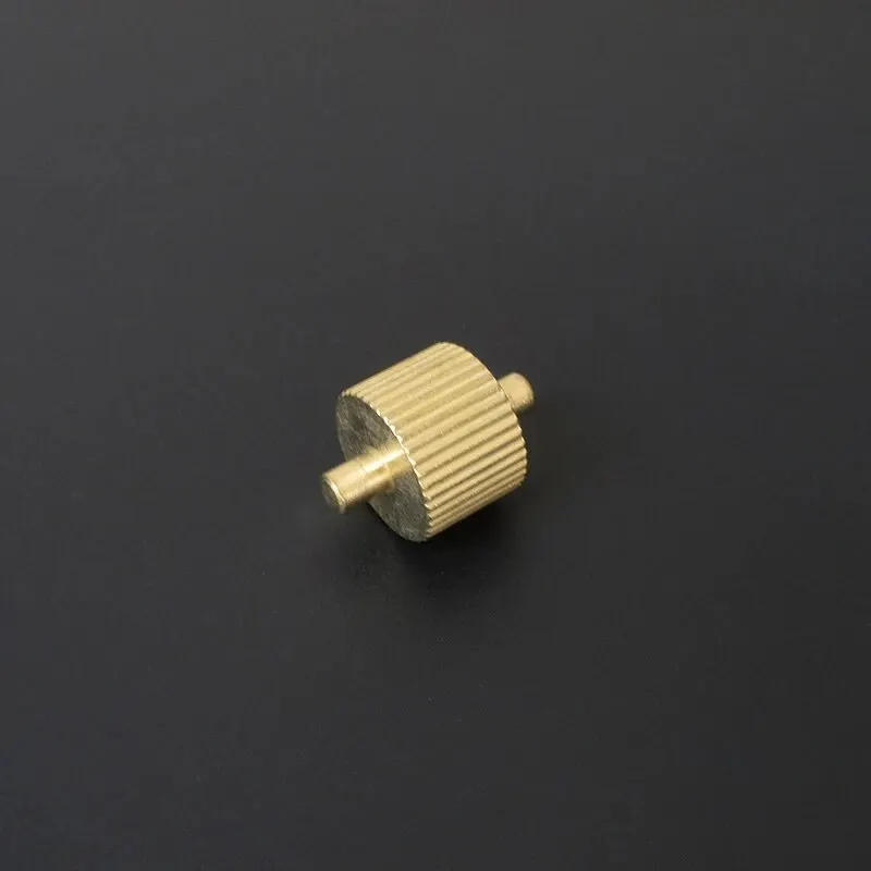 Description Picture 5 of item1 Set Pure Copper Leathercraft Carving Tools Leather Craft Edge Dye Oil Sew DIY Hand Sewing Sets Leather Making Tool 2 Rollers