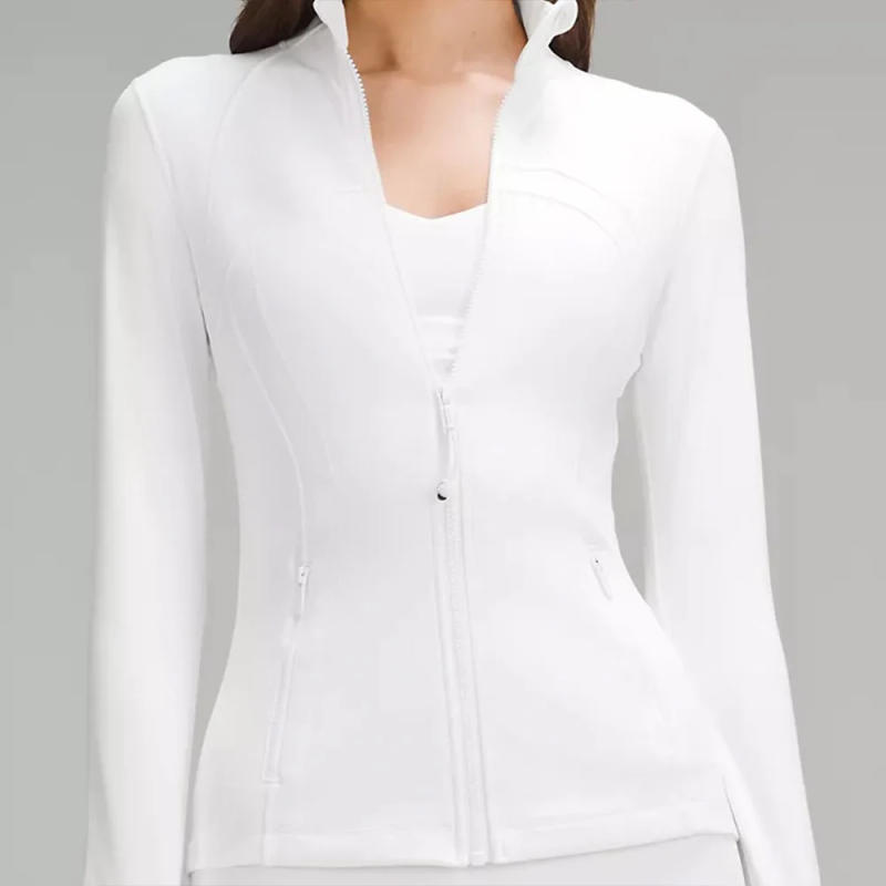 Description Picture 4 of itemWomen's Slim-Fit Lightweight Running Jacket - Long Sleeve Moisture-Wicking Workout Top for Jogging