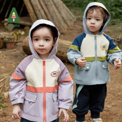 Amila Baby Jacket 2023 Autumn New Contrast Color Design Stitching Adjustable Cuffs Fashion Warm Girls Boys Cute Children Clothes