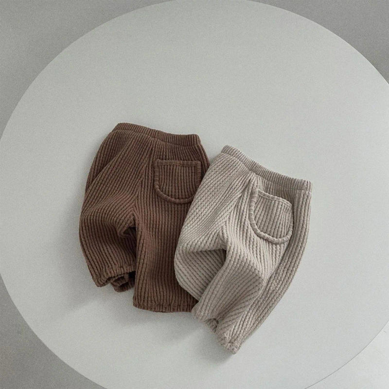 Description Picture 2 of item2025 New Baby Loose Trousers Solid Toddler Pocket Pants Autumn Children Casual Pants Cotton Girls Harem Pants Boys Pants