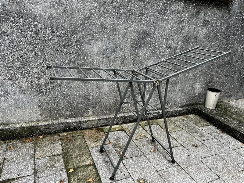 Description Picture 4 of itemOutdoor Balcony Folding Clothes Drying Racks Aluminum Alloy Indoor Quilt Drying Artifact Floor Multifunction Laundry Drying Rack