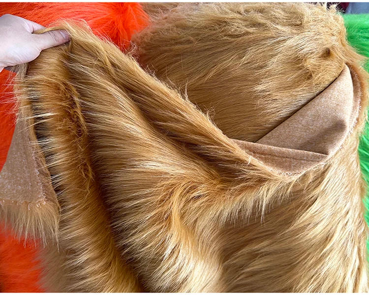 Description Picture 4 of itemSoft Long Hair Plush Fabric Faux Fur By The Meters for Toy Upholstery Cosplay Diy Sewing Cloth Black Blue Purple  Gray Beige Red