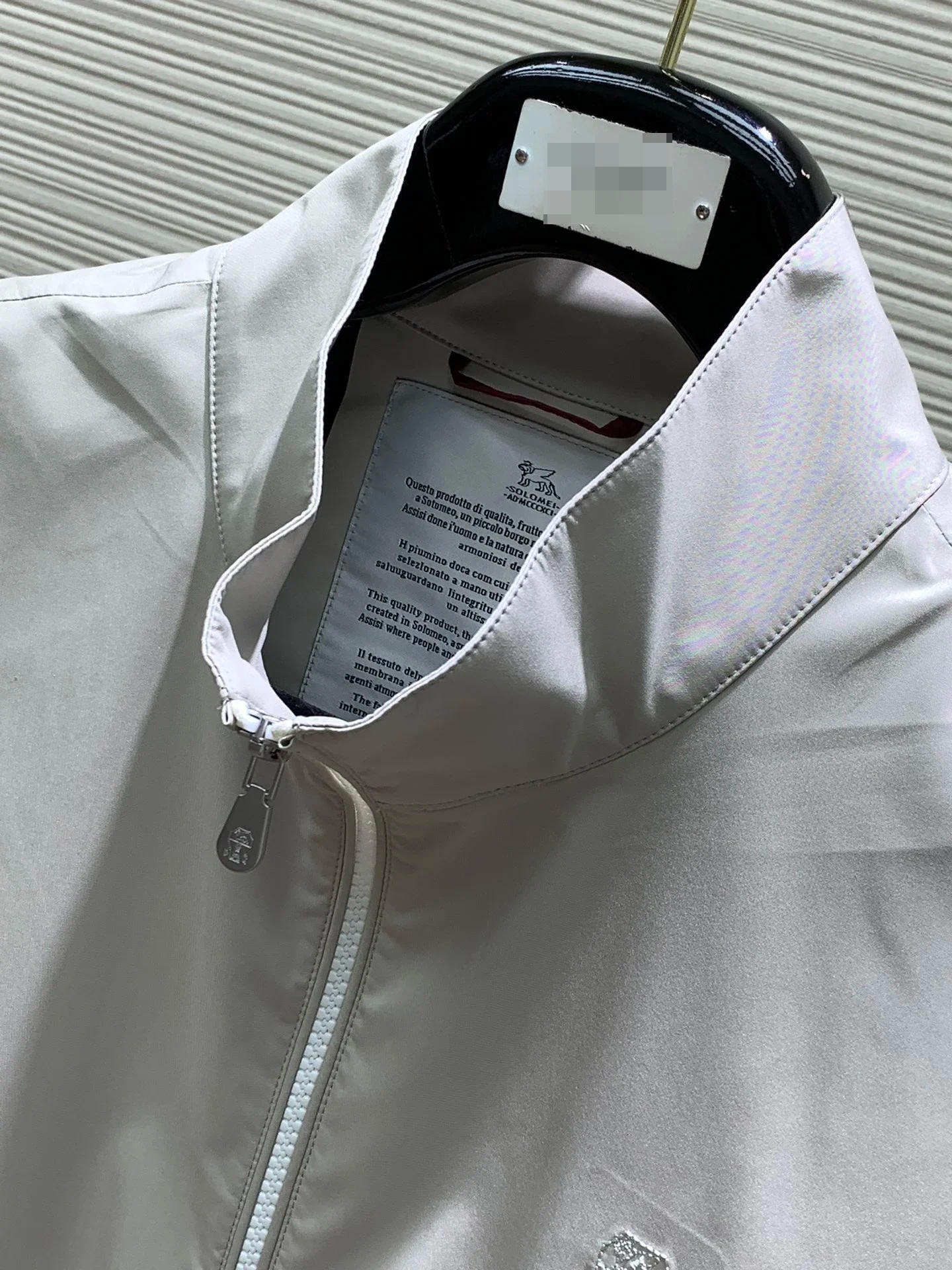 Description Picture 3 of item2024   SIJITONGDA    2024 Spring/Summer New Coat Navy Blue  M-3xL