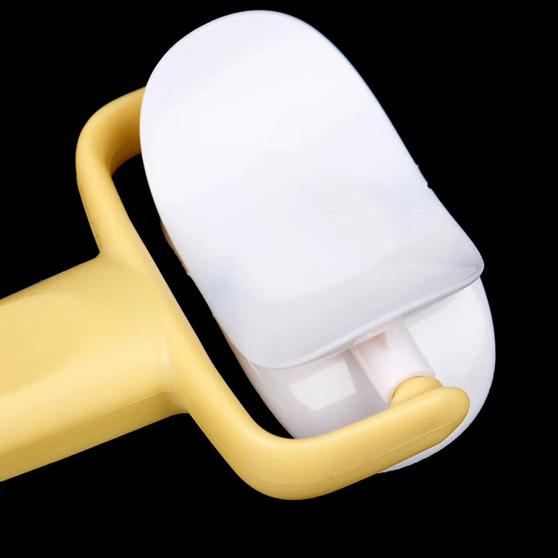 Description Picture 3 of item1PCS Dumplings Biscuit Roller Cookie Round Rolling Biscuit Cutting Pastry Blade Dough Circle Cutter Gift Dining Bar Supplies