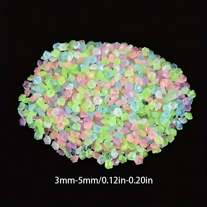 Description Picture 4 of item2000pcs Luminous Sand Glow in Dark Pebbles Stone Home Garden Outdoor Path Lawn Decoration Fish Tank Aquarium Decor 3-5mm
