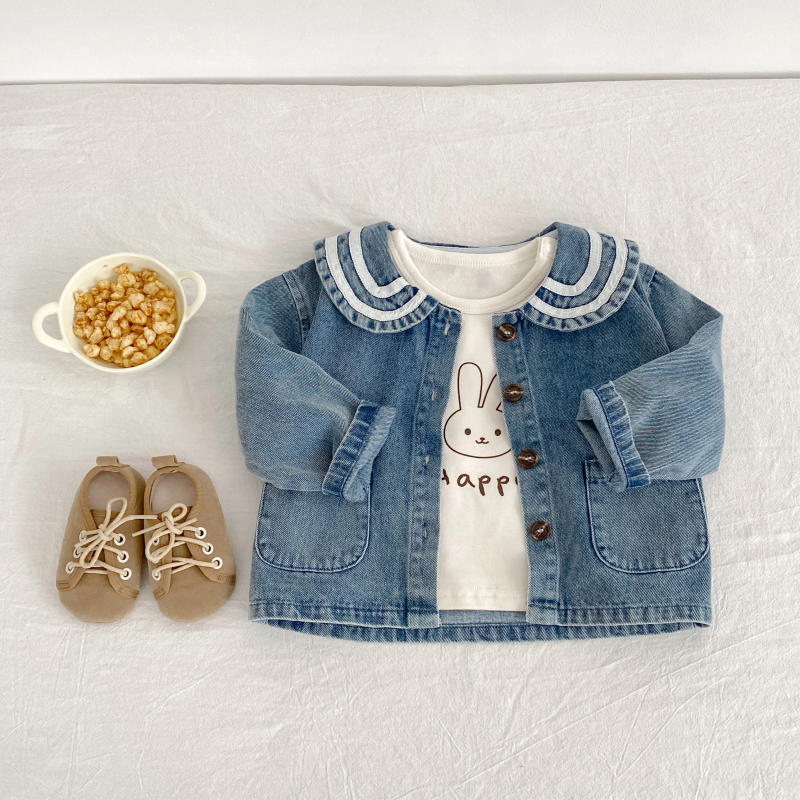 Description Picture 4 of itemNew autumn baby clothing for 0-3 years old, sweet baby girl doll collar long sleeved denim jacket,