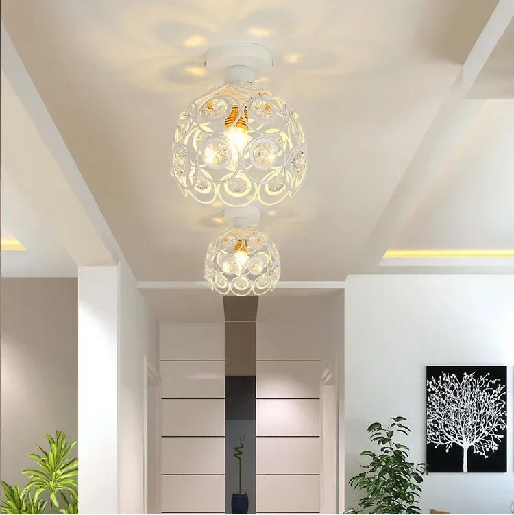Description Picture 3 of item2024 New American Exquisite Corridor Aisle Ceiling Lamp American Clothing Store Cashier Entrance Single Head Crystal Chandelier