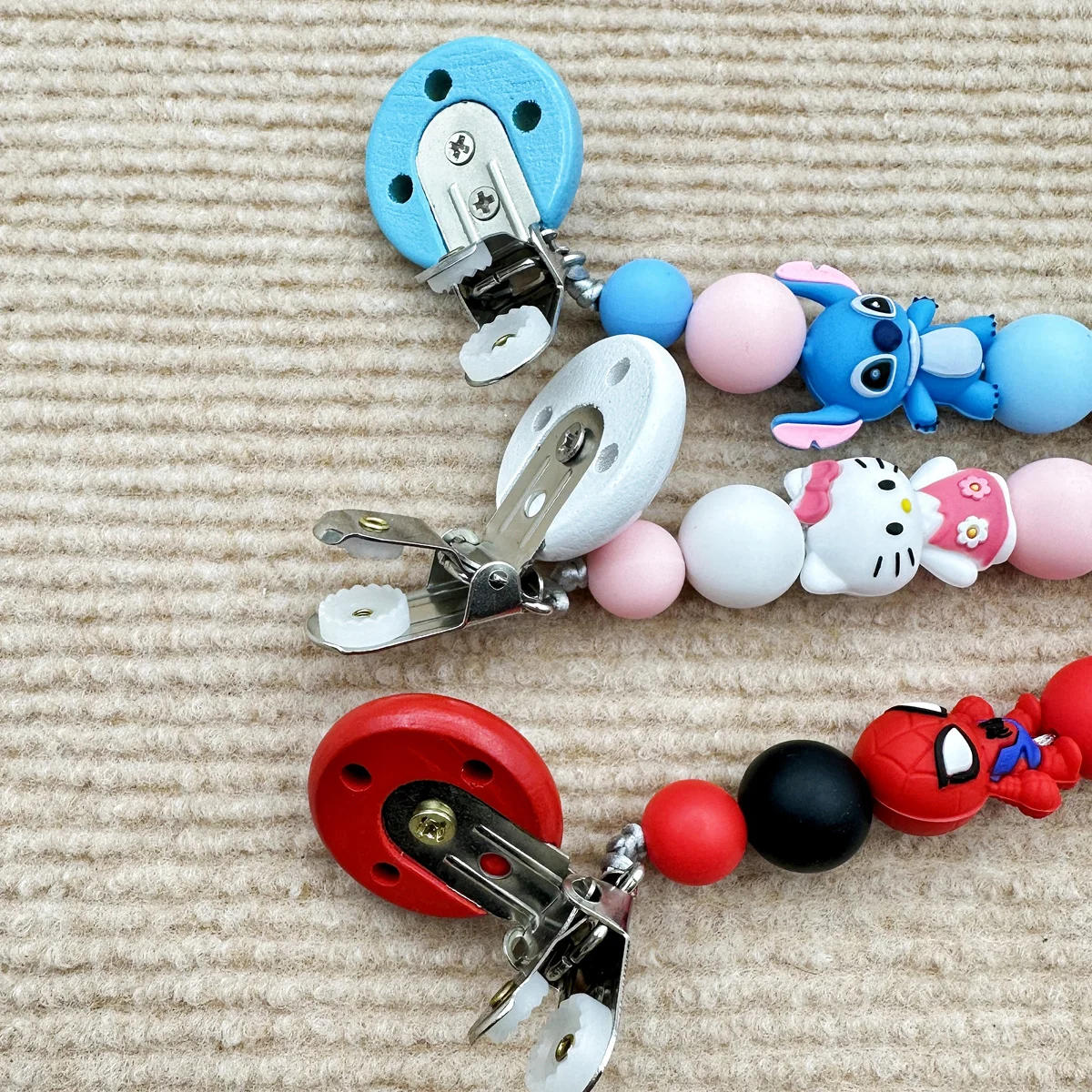 Description Picture 6 of itemCustomized Name English Letters Baby Silicone Pacifier Clips Chains Holder Teether Pendants Teething Kawaii baby Gifts