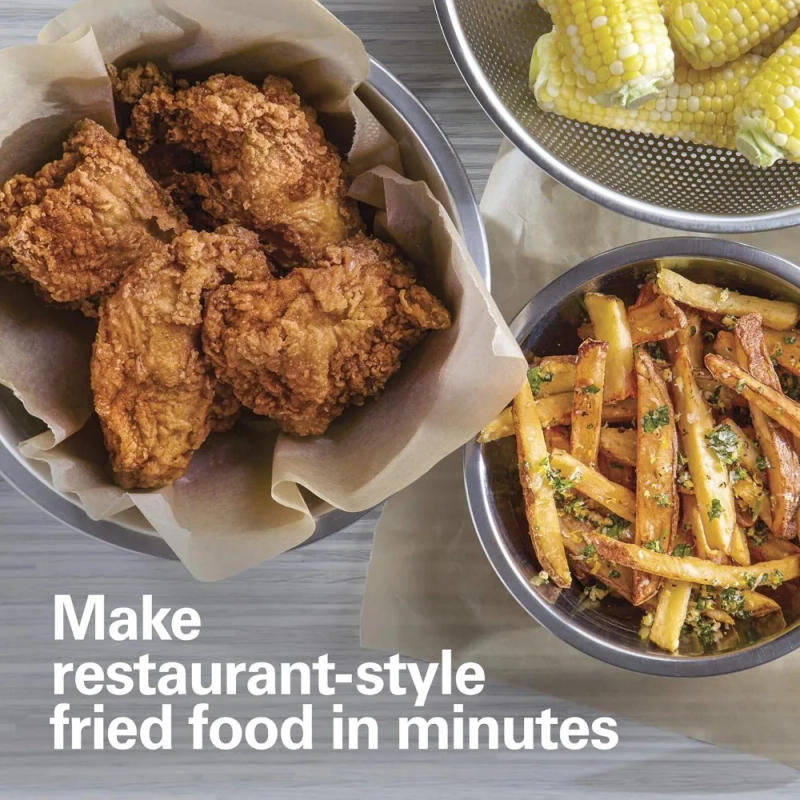 Description Picture 6 of item35042 Professional Style Electric Deep Fryer, XL Frying Basket, Lid with View Window, 1800 Watts, 21 Cups / 5 Liters