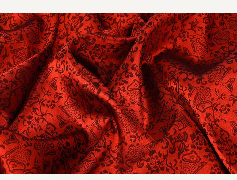 Description Picture 4 of itemChinese Style Dragon Pattern Jacquard Brocade Fabric By Meters for Hanfu Clothing Tang Suit Sewing Plain Breathable Cloth Smooth