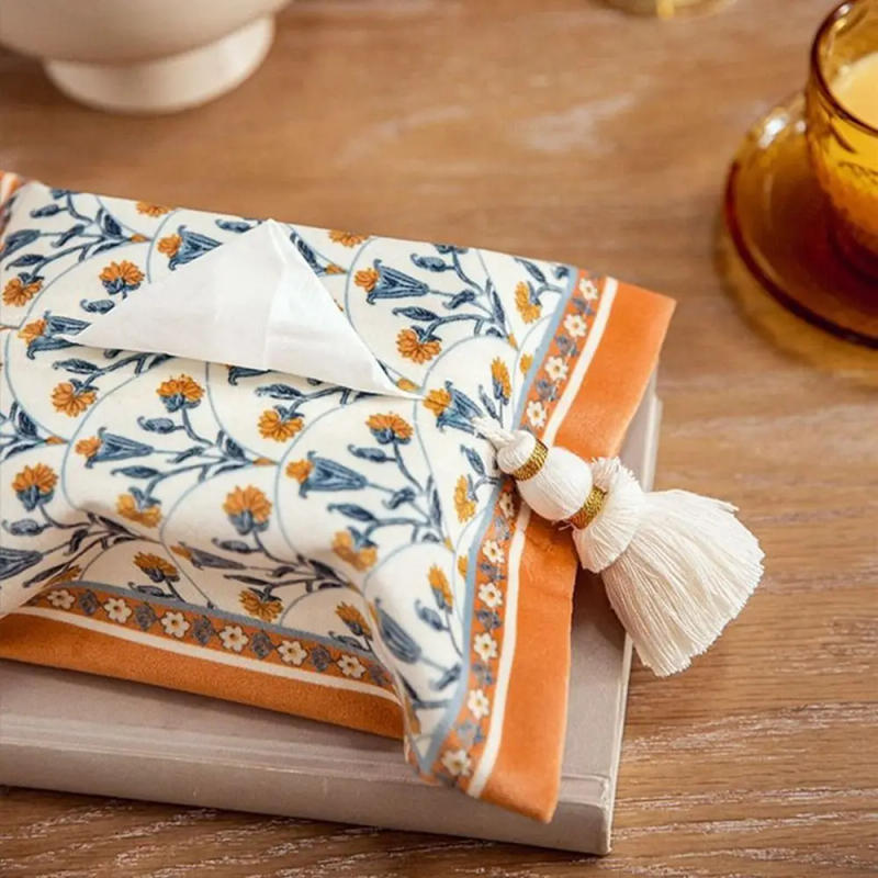 Description Picture 4 of itemRetro 18x24cm Short Plush Tissue Bag American Floral Tissue Box Holder Decorative Reusable Napkin Paper Box Bathroom