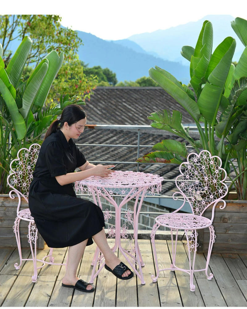 Description Picture 4 of itemOutdoor Iron Balcony Table and Chair Three-Piece Set Outdoor Garden Patio Terrace Luxury White Furniture Lounge Table Chairs Set