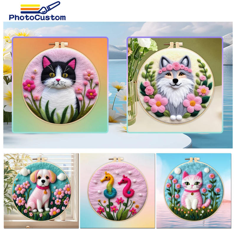 Description Picture 3 of itemPhotoCustom Wool Felting Package Animal Wolf Needle Felting Painting With Frame Kit For Beginner Cat Wool Felting Needle Decor