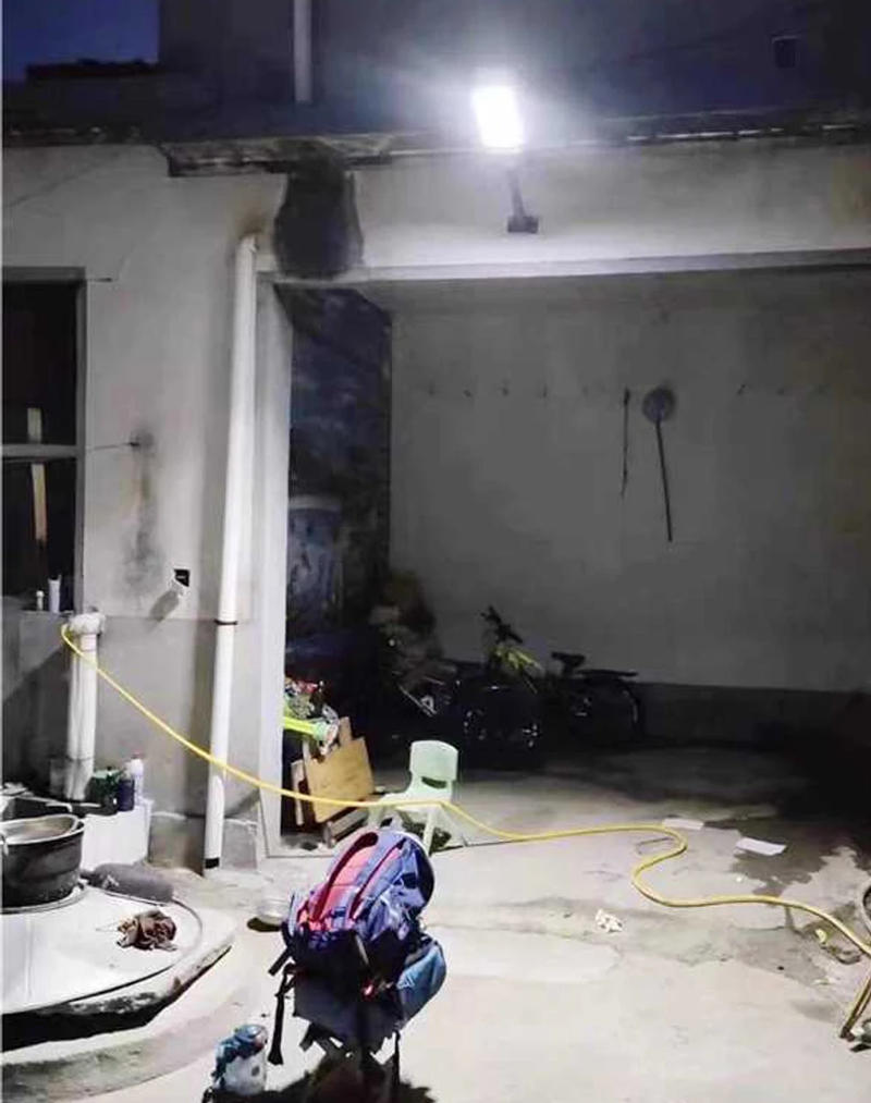 Description Picture 6 of itemSuper Powerful LED Solar Street Lights Outdoor Solar Lamp Motion Sensor 3 Mode Security Lamp Garden Garage Waterproof Wall Light