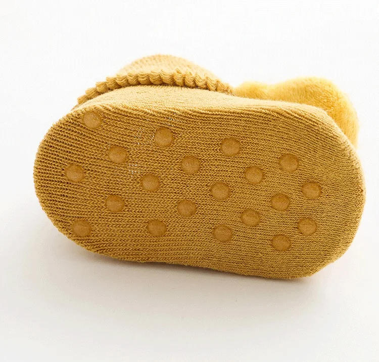 Description Picture 4 of itemCute Cartoon Baby Socks Girls Boys Rabbit Bear Anti Slip Soft Warm Winter Autumn Toddler Indoor Floor Thicken Socks For Kids