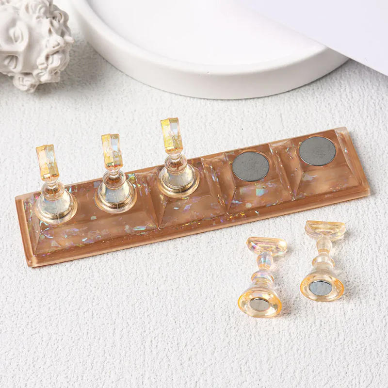 Description Picture 5 of itemAurora Chess Borad Magnetic Nail Tips Display Stand Resin Show Nail Holder Practice Gel Polish Nail Tips Showing Shelves Tools