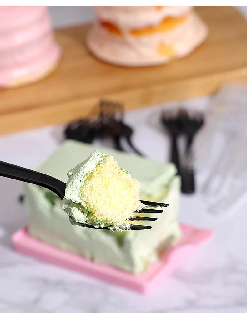 Description Picture 3 of item100Pcs/pack Long Handle Fork Reusable Plastic Disposable Forks Party Picnic Pack Tableware Thickening Fine Food Knife