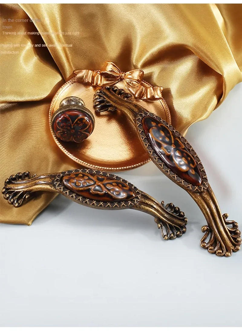 Description Picture 5 of itemAntique Furniture Handles Vintage Drawer Pulls Ceramic Chinese Flower Door Knobs for Kitchen Cupboard Cabinet Hardware Decor