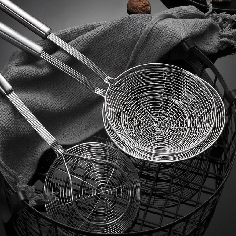 Description Picture 6 of itemSolid Stainless Steel Spider Strainer Skimmer Ladle for Cooking and Frying, Kitchen Utensils Wire Strainer Pasta Strainer Spoon