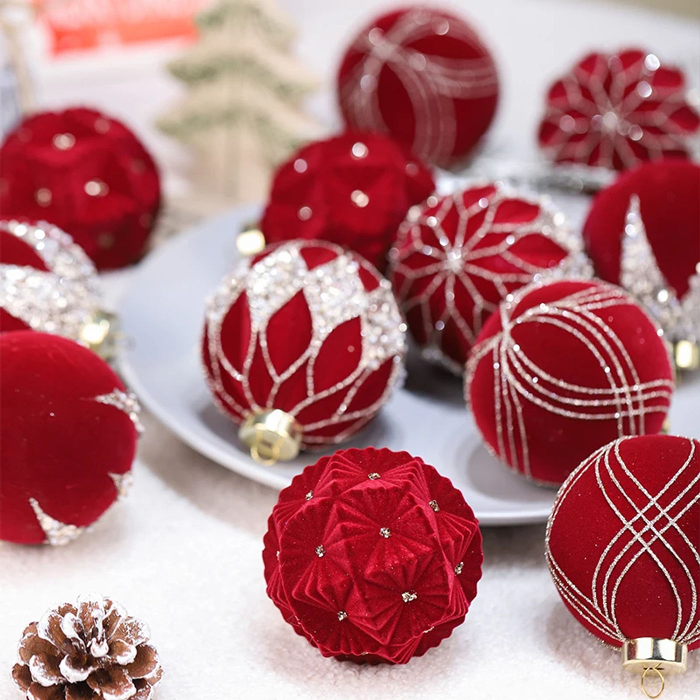 Description Picture 3 of itemwine red Flocked Christmas Balls Set Christmas Tree Ornaments Decoration Xmas Tree Hanging for Indoor Outdoor Holiday Party