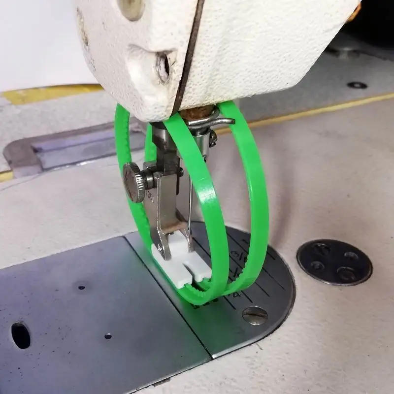 Description Picture 2 of itemMT-18 T350 Presser Foot With Ring Fit Single Needle Lockstitch Sewing Machine Accessories Double Ring Plastic Wheel Presser Foot