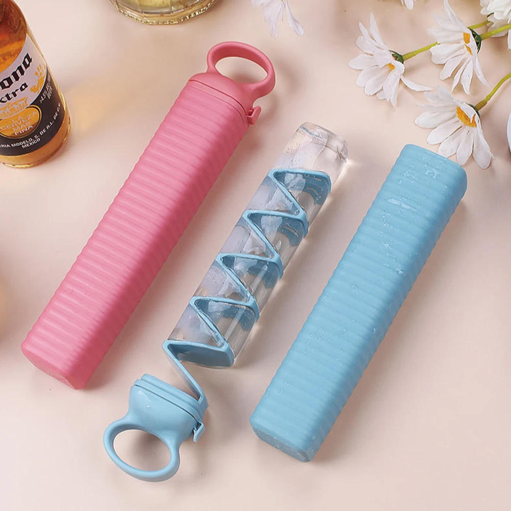 Description Picture 3 of itemDurable Food-grade Ice Maker Ice Tray Mold Easy To Use Pull-out Home Ice Cream Mold Portable Home Kitchen Storage