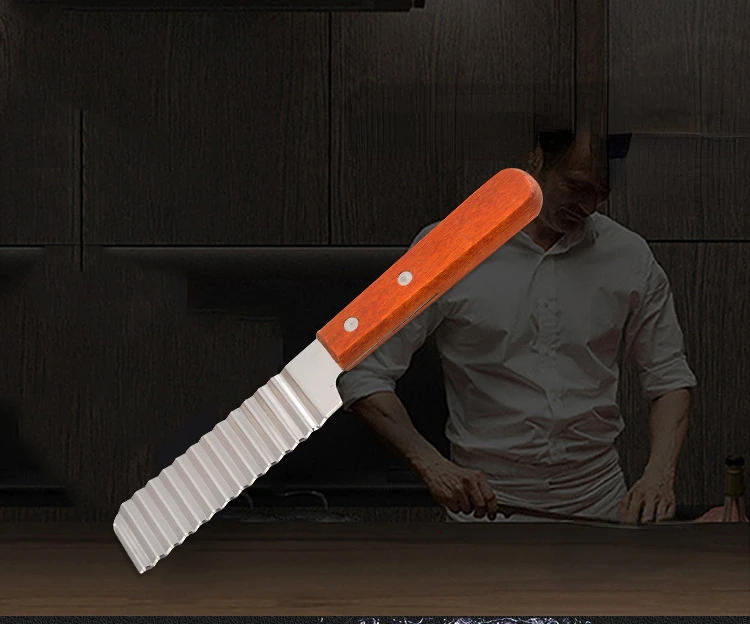 Description Picture 4 of itemFrench fries slicing knife with wooden handle, corrugated stainless steel fries cutting knife, potato slicing, corrugated cutter