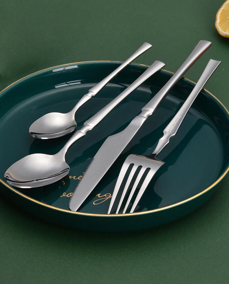 Description Picture 2 of item16pcs Gold Cutlery Set Forks Knives Spoons Dinnerware Dishwasher Safe Stainless Steel Western Tableware Silverware Wedding Gift