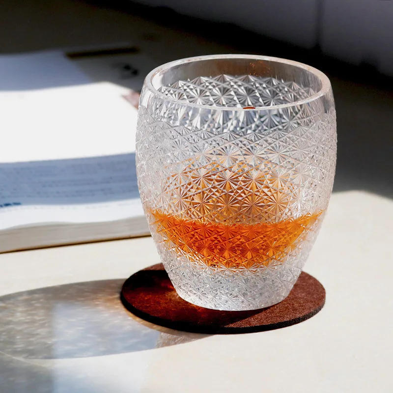 Description Picture 5 of itemGypsophila Crystal Glass Cup With Wooden Box Luxurious Japanese Edo Kiriko Glassware Wine Tumbler Chrysanthemum Brandy Rock Mug