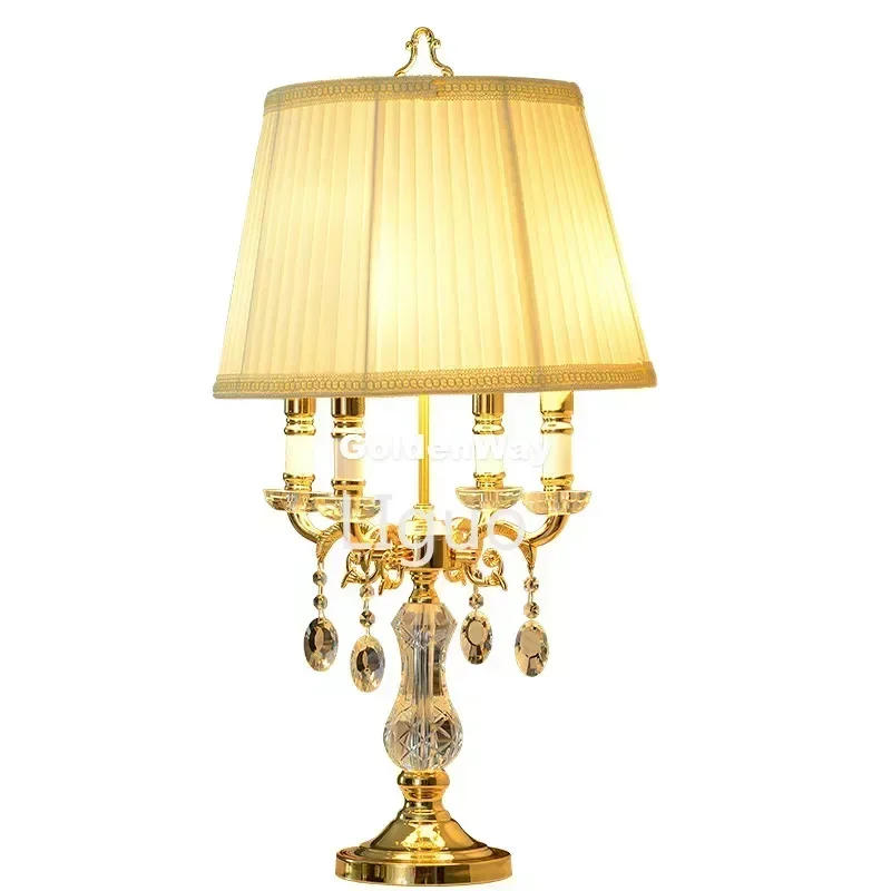 Description Picture 3 of itemEuropean Modern Newly D40cm H75cm LED Golden Alloy Crystal Table Light Desk Light Wedding Candelabra for Table Lamp AC Lighting