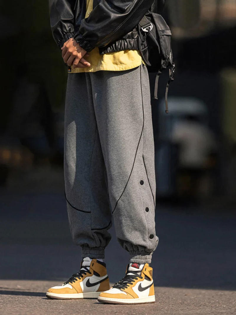 Description Picture 3 of itemSpring Autumn Sports Pants Men Trend Brand Breasted Loose Trousers Men Hip Hop All-match Casual Legging Sweatpants