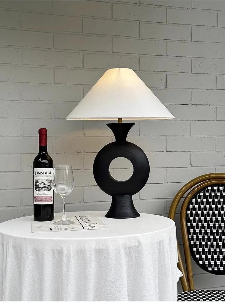 Description Picture 3 of itemWabi-sabi Style Vertical Table Lamp Homestay Retro Simple Japanese Zen Hotel Floor Lamp for Living Room Bedroom Atmosphere Lamp