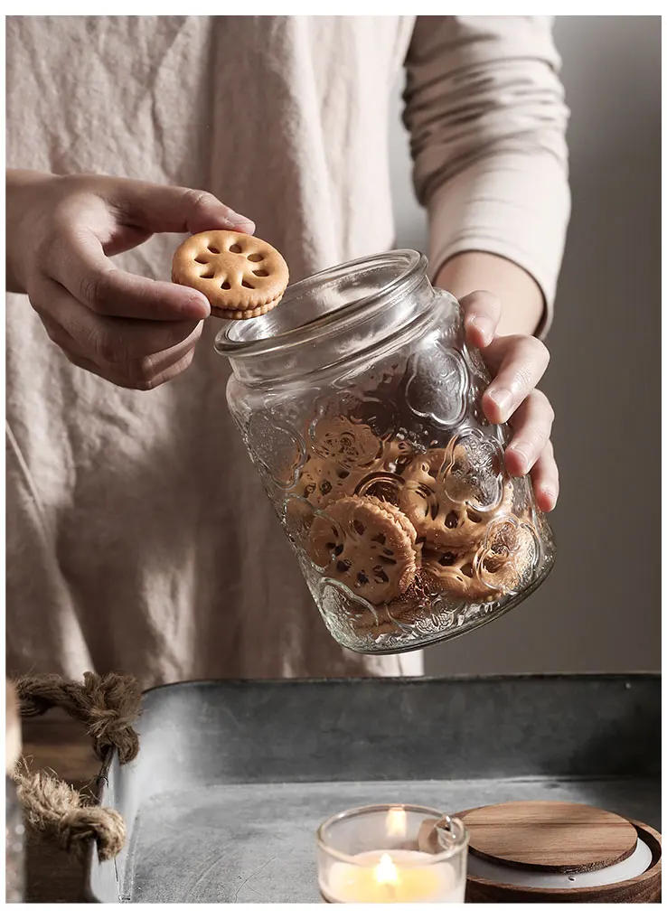 Description Picture 5 of itemJapanese Retro Embossed Glass Sealed Jar Storage Jar Snack Dried Fruit Jar Glass Jar Kitchen Supplies Storage Jar Ornament